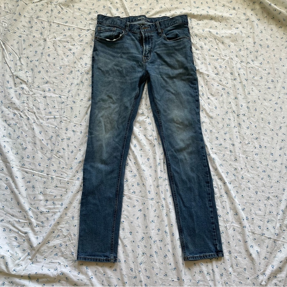 Men’s OLD NAVY blue jeans